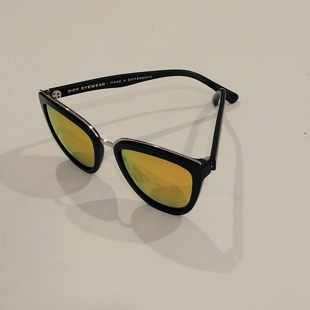 Diff Eyewear Cateye Rose Pink Polarized Mirrored … - image 7